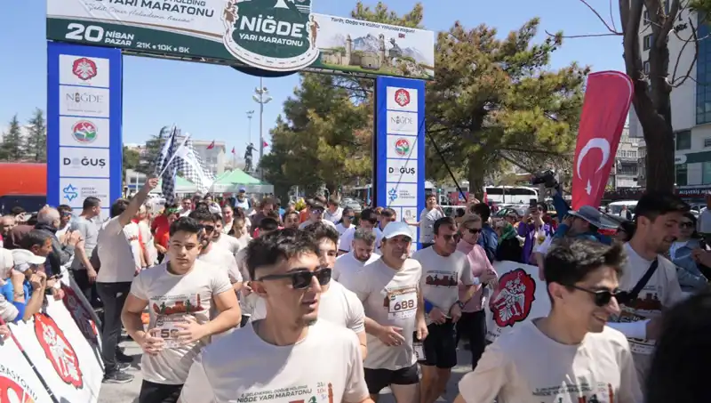 Niğde Yarı Maratonu'nda 518 Sporcu Ter Döktü: Zafer Kimlerin Olacak?