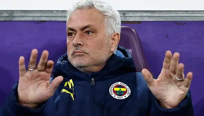 Beşiktaş Hayalini Erteleyen Milli Yıldız: Mourinho Devreye Girdi