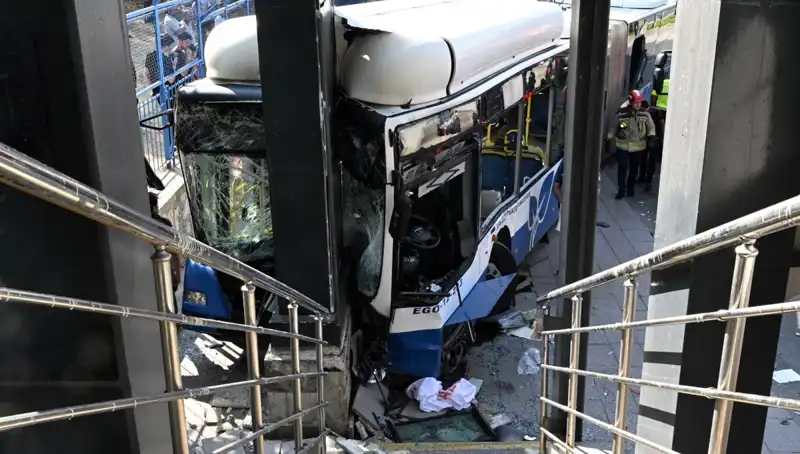 Ankara'da Belediyesi Otobüsü Kaza Yaptı: Yaralı Sayısı 27’yi Buldu