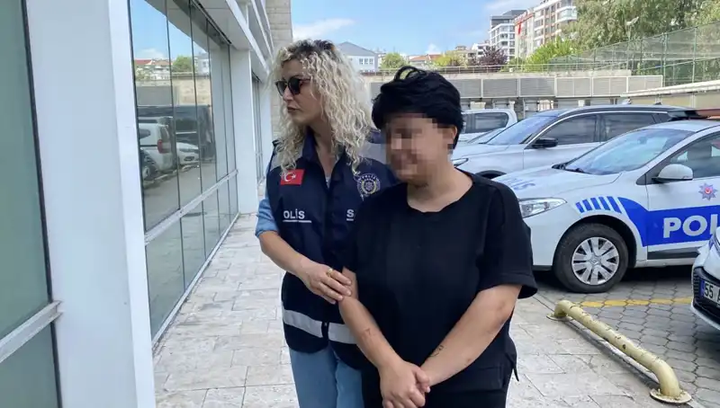 Genç Adamın İfadesi Şaşkına Çeviren Annesini Bıçaklama Olayı