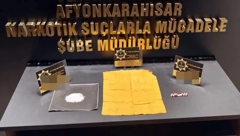 Afyonkarahisar’da Uyuşturucu Operasyonunda 3 Kişi Tutuklandı