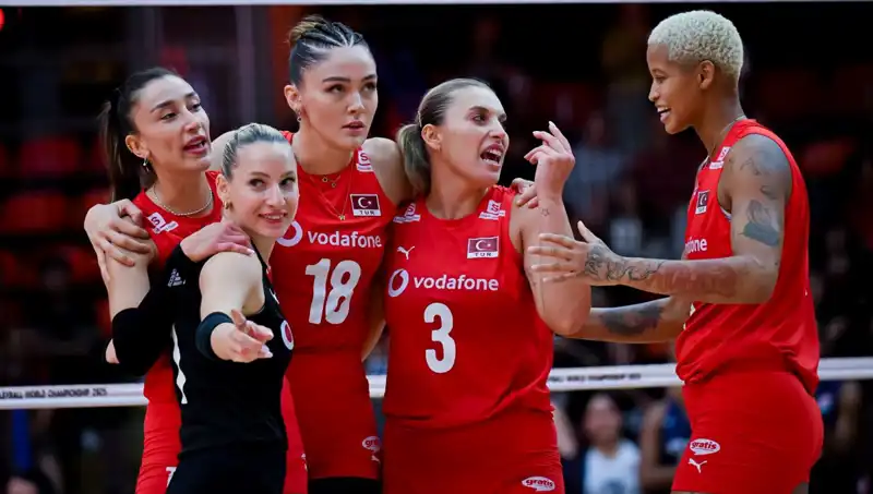 Filenin Sultanları, Japonya ile Finalde Zafere Koşuyor!