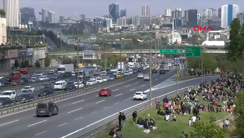 Deprem Sonrası Şehirde Trafik Yoğunluğu Neden Yüzde 56 Arttı?