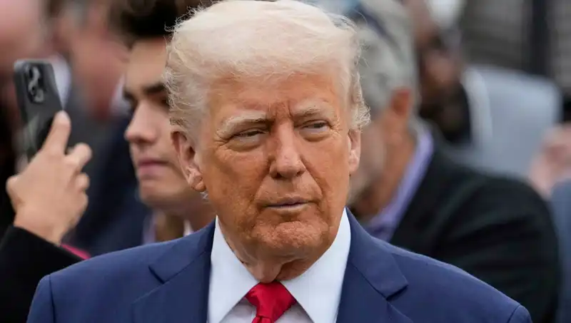 Trump, Çin'e Uygulanan Vergi Oranını Düşürecek Açıklamasında Bulundu