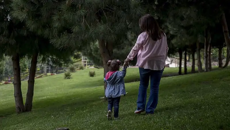 Yargıtay'dan Çarpıcı Koruyucu Aile Kararı: Hangi Koşullar Altında?