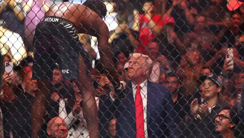 Trump, Beyaz Saray Bahçesinde Tarihi UFC Maçı Düzenleyecek