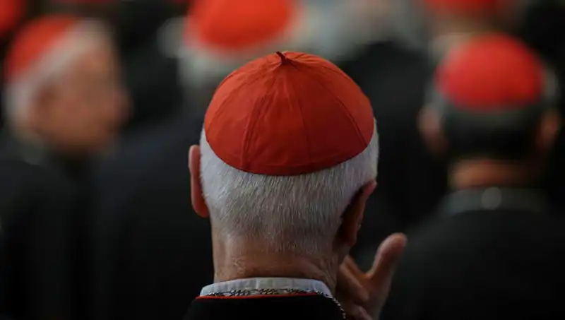 Yeni Papa Seçimi İçin Tarihler Belirlendi: Konklav Süreci Başlıyor