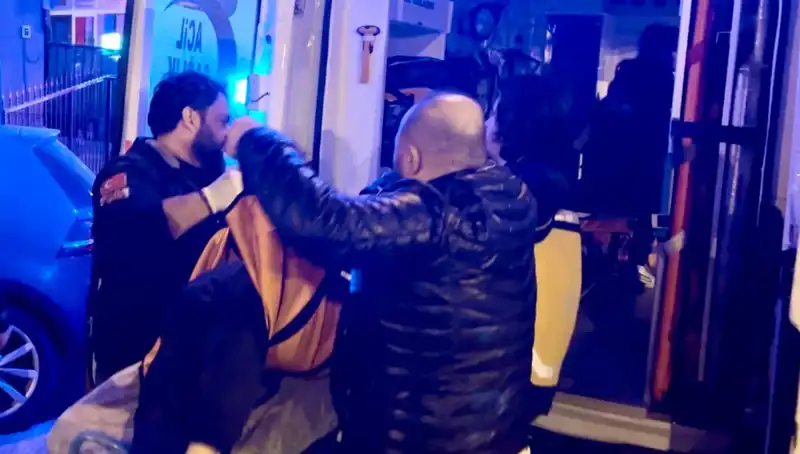 Tartışma Dehşete Dönüşünce: Baba Oğul Arasındaki Silahlı Kavga