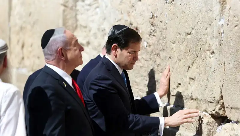 Kudüs'te Kritik Görüşmeler: ABD'li Bakan Netanyahu'ya Gazze'nin Geleceği İçin Söz Verdi