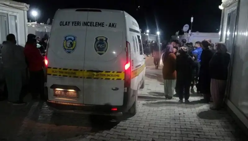 Husumetlilerin Silahlı Kavgası: Kanlı Çatışma Şehirde Endişe Yarattı