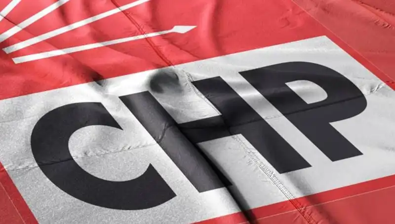 Bayrampaşa'da Siyasi Sarsıntı: CHP'li Murat Salman İstifa Etti