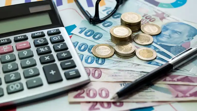 Asgari Ücrette Zam Tartışması: İş Dünyası İkiye Bölündü, Çözüm Nedir?
