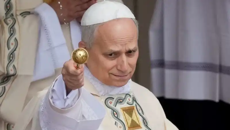 Hollywood Yıldızlarıyla İlişkisi Olan Yeni Papa Kim?