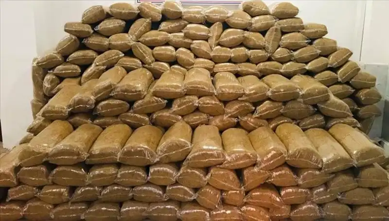 Manisa’da 2 Ton Kaçak Tütün Operasyonu: Organize Suç Çeteleriyle Mücadele Devam Ediyor