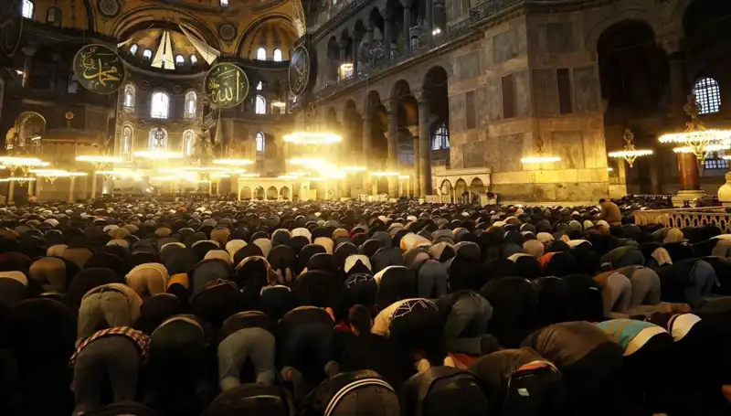 Ramazan Bayramı 2025'te Ne Zaman? Tarih ve Kutlama Detayları