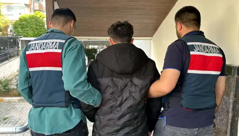 Türkiye'de Dört İlde Dev Dolandırıcılık Operasyonu: 35 Kişi Tutuklandı
