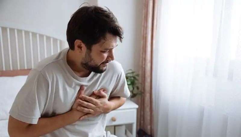 Sabahları Beliren Bu Belirti Kalp Sağlığınızı Tehdit Ediyor