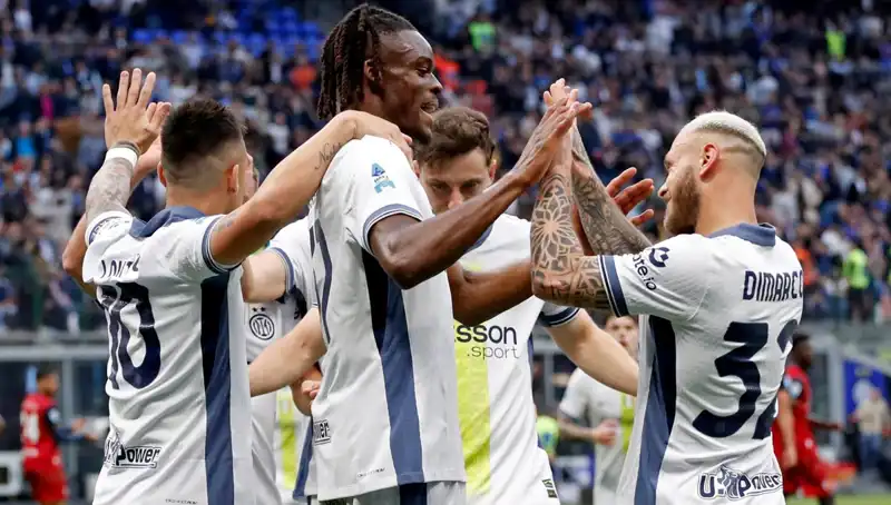 Serie A'da Hafta Sonu Şaşırtan Gelişme: Zirvede Puanlar Eşitlendi!