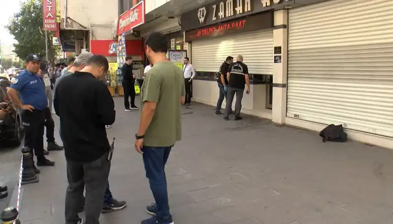 Güpegündüz Caddede Kuyumcu Soygunu: Mahallede Şok Etkisi Yarattı