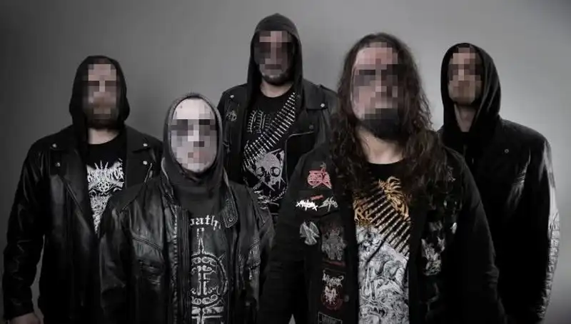 Rock Grubu Üyeleri Dini Değerlere Hakaretten Tutuklandı: Olayın Detayları