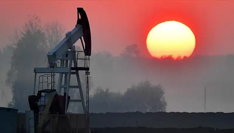 ABD'de Petrol Sondaj Kulesi Sayısındaki Düşüş: Ekonomik Etkiler ve Gelecek Öngörüler