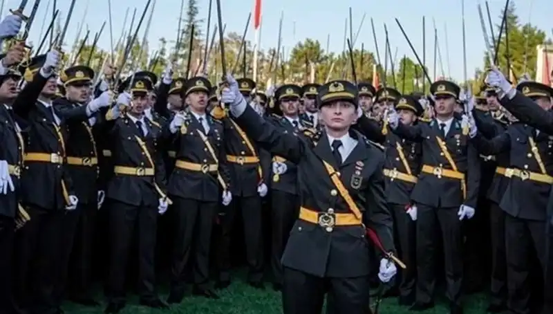 Kılıçlı Yeminde İkinci Emeklilik: Yeni Bir Dönemin Başlangıcı