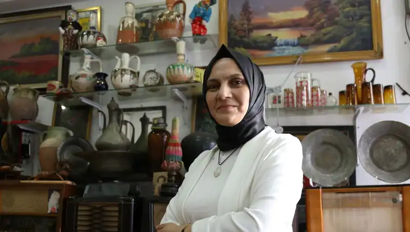 Eski Eşyalarıyla Para Kazanan Kadının İlginç Hikayesi