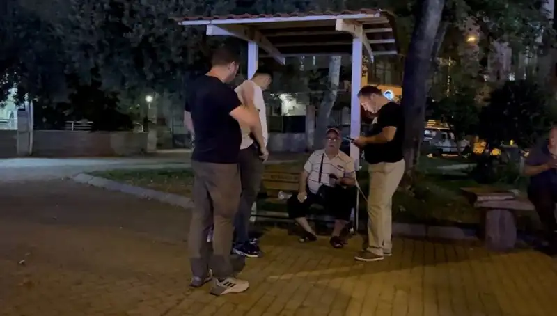 Görme Engelli Adamın Telefonunu Çaldılar: Olayın Şoku ve Sonrası!