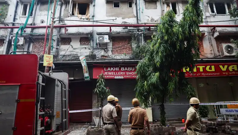 Hindistan’daki Korkunç Otel Yangını: 15 Can Gitti