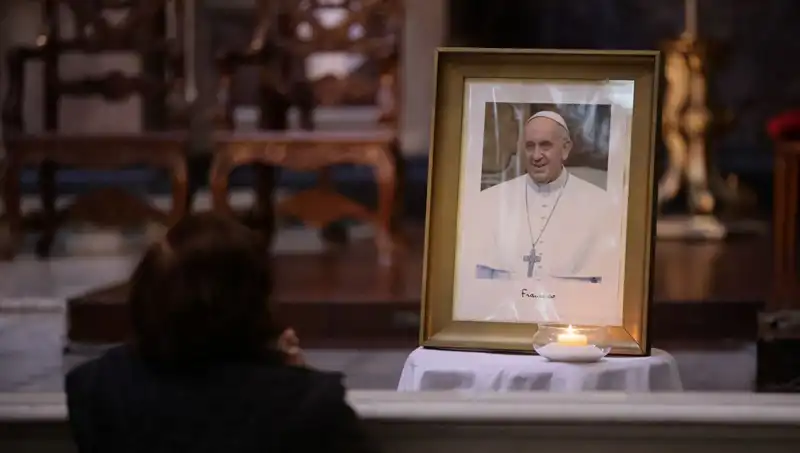 Papa Francis’in Vasiyeti ve Cenaze Töreni Hakkında Şok Edici Detaylar