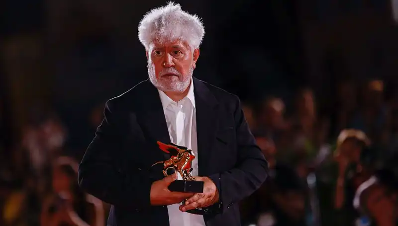 Almodóvar, Hükümeti Gazze İçin Acil Yardım Yapmaya Çağırdı