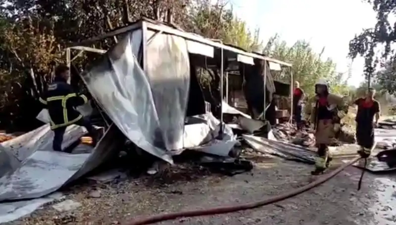 Hatay'da Konteyner Yangını: Şehirde Korku Dolu Anlar Yaşandı